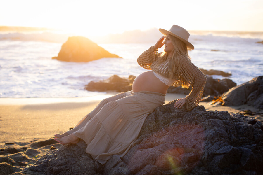 Maternity Photoshoot at Bodega Bay in Sonoma County