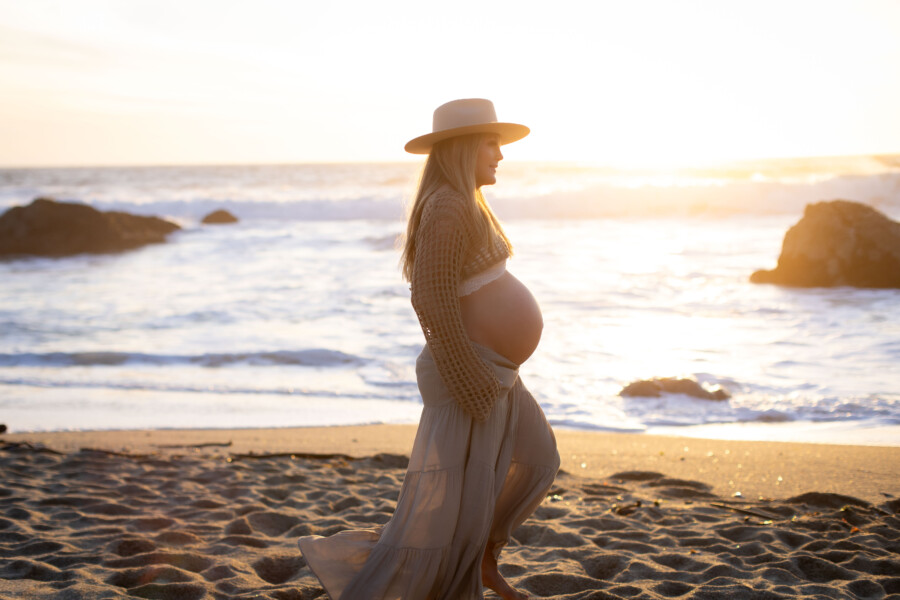 beautiful pregnancy photos at bodega head
